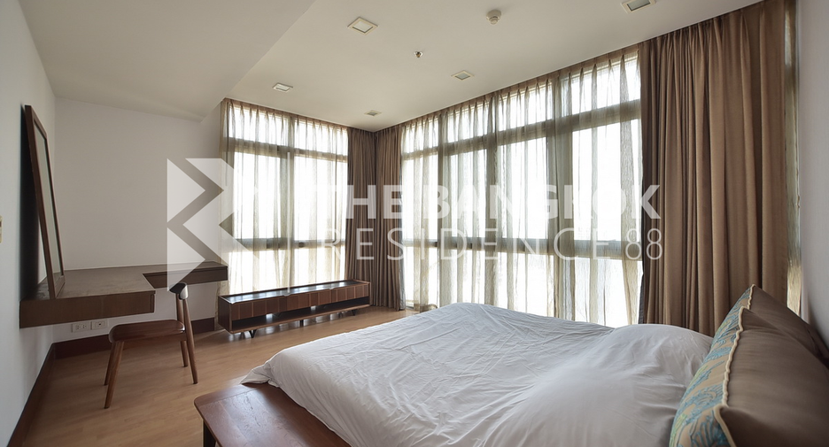 À vendre 3 chambres condo à Khlong Toei, Bangkok