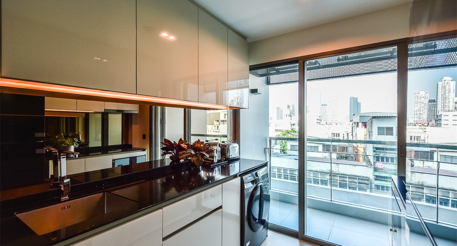 À vendre 1 chambre condo à Bang Rak, Bangkok