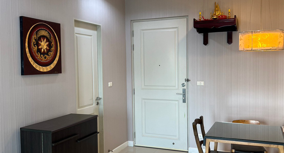For sale 1 bed condo in Khlong San, Bangkok