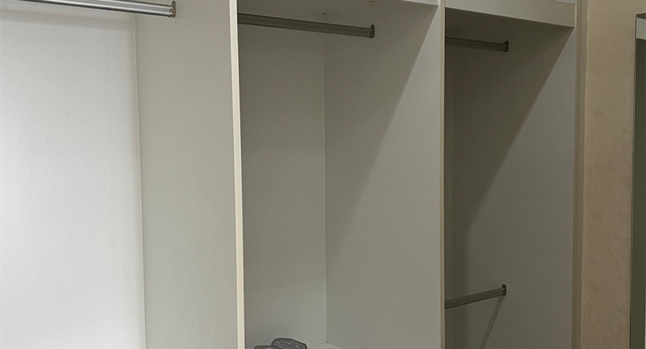 For sale 1 bed condo in Khlong San, Bangkok