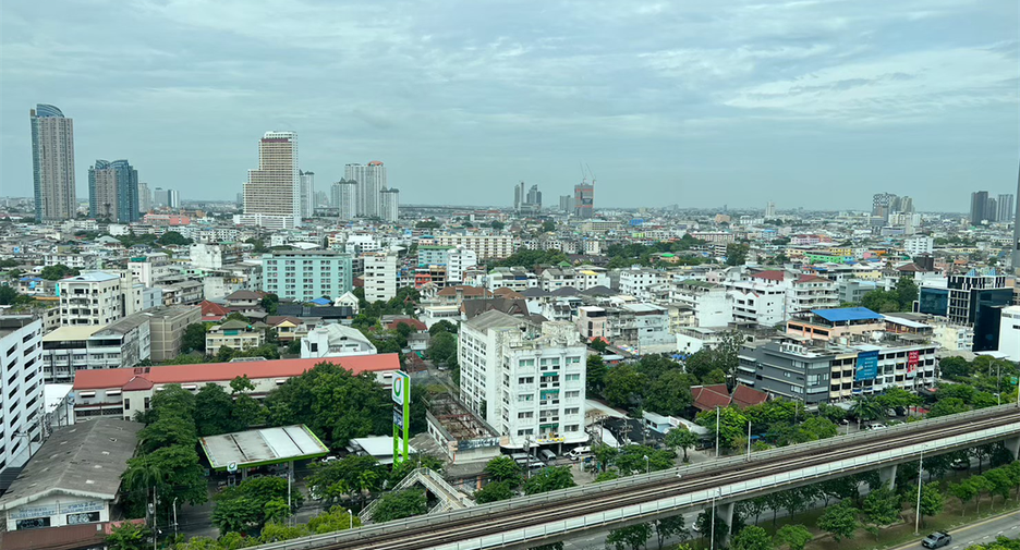 For sale 1 bed condo in Khlong San, Bangkok