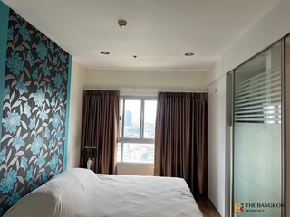 For sale 1 bed condo in Khlong San, Bangkok
