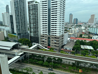 For sale 1 bed condo in Khlong San, Bangkok