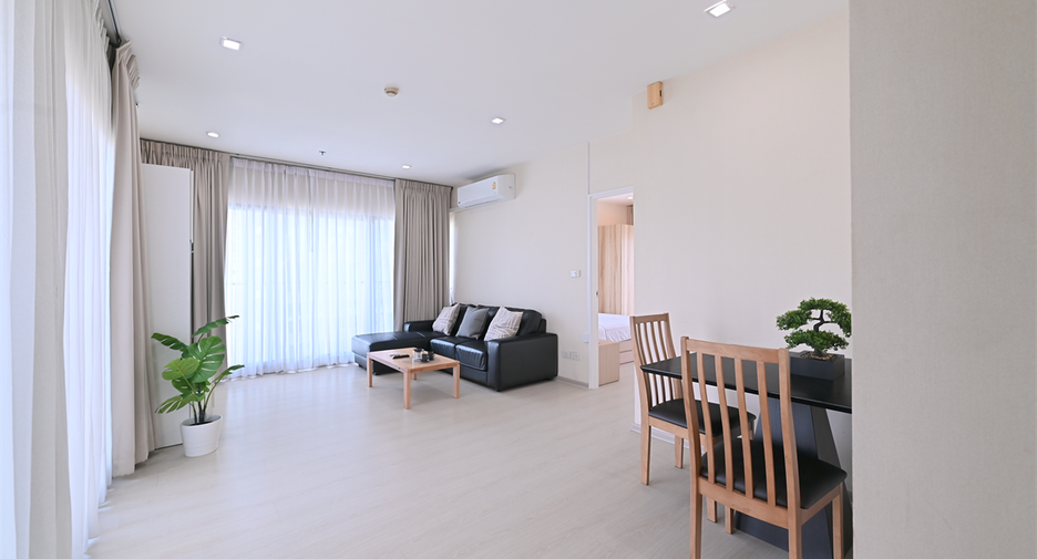 For sale 1 bed condo in Khlong Toei, Bangkok