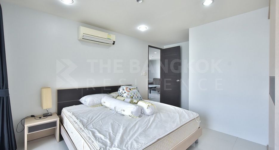 For sale 2 bedrooms condo in Watthana, Bangkok