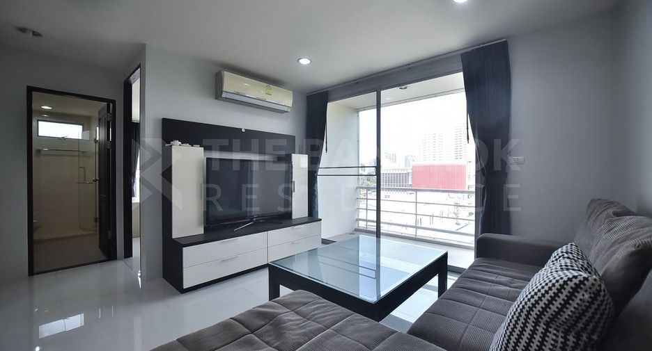 For sale 2 bedrooms condo in Watthana, Bangkok