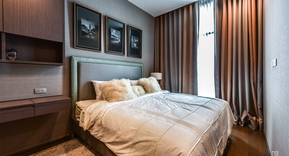 For sale 3 ベッドルーム condo in Sathon, Bangkok