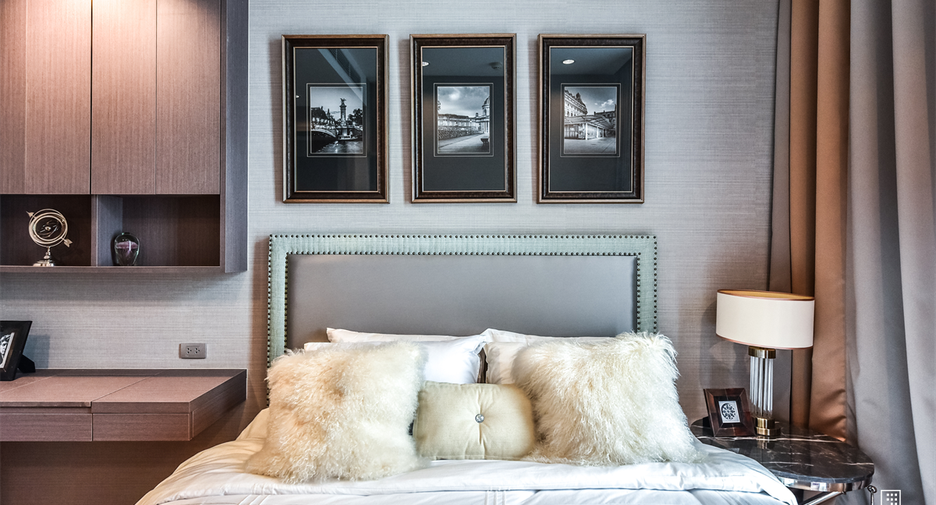 For sale 3 ベッドルーム condo in Sathon, Bangkok
