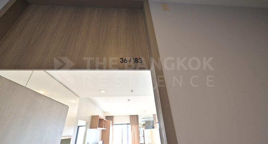 À vendre 1 chambre condo à Khlong Toei, Bangkok