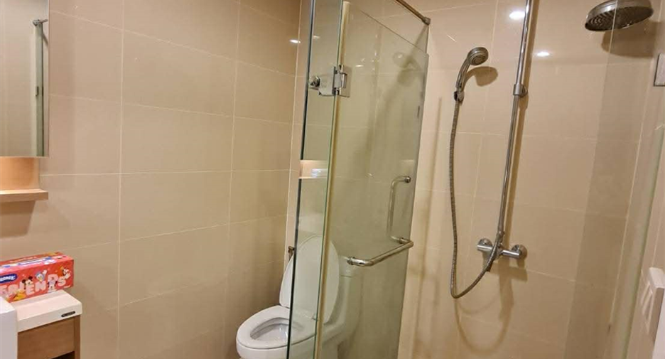 Продажа 3 спальни кондо в Щаттхана, Бангкок