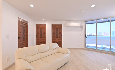 À vendre 2 chambres condo à Watthana, Bangkok