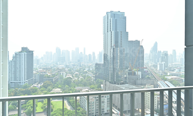 À vendre 1 chambre condo à Khlong Toei, Bangkok