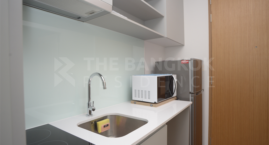 For sale 1 bed condo in Sathon, Bangkok
