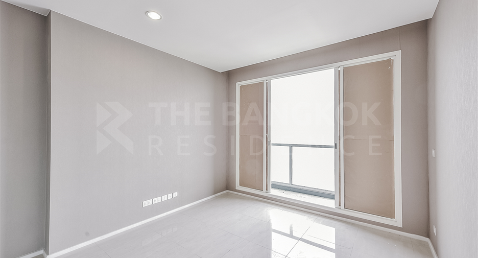 For sale 2 bedrooms condo in Bang Kho Laem, Bangkok