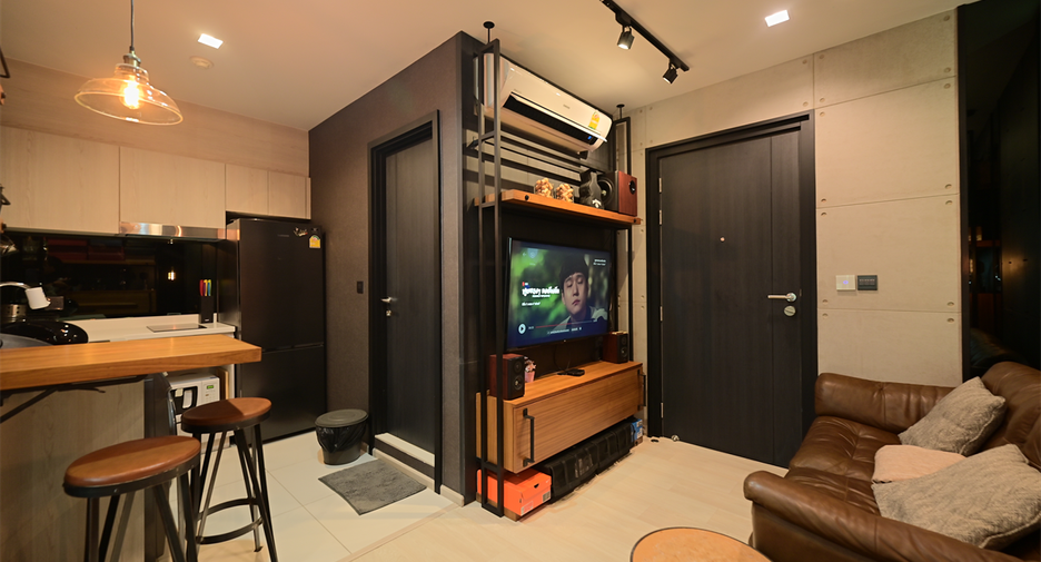 For sale 1 bed condo in Pathum Wan, Bangkok