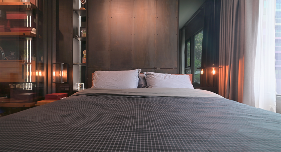 For sale 1 bed condo in Pathum Wan, Bangkok
