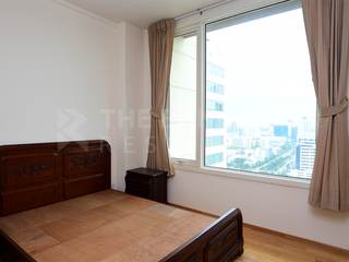 For sale 2 ベッドルーム condo in Sathon, Bangkok