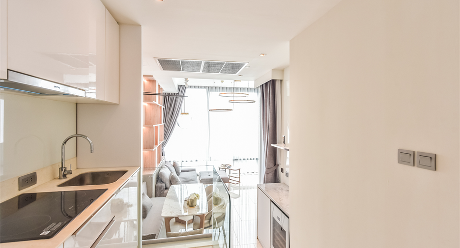 For sale 2 bedrooms condo in Bang Rak, Bangkok