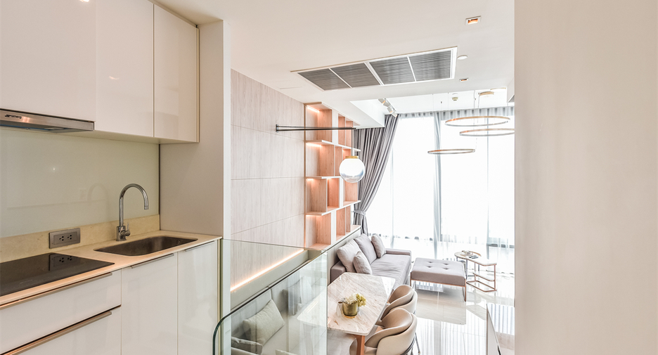 For sale 2 bedrooms condo in Bang Rak, Bangkok