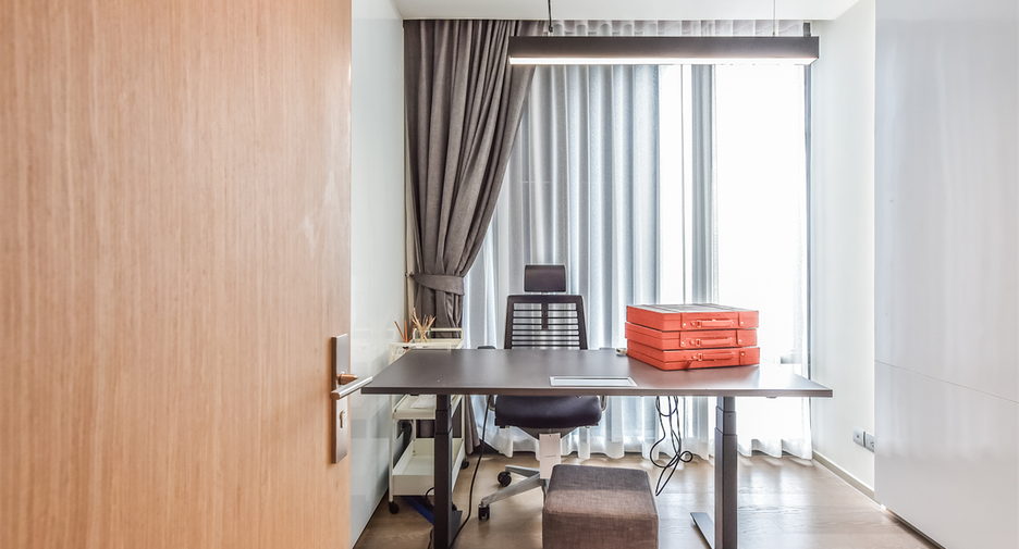 For sale 2 bedrooms condo in Bang Rak, Bangkok