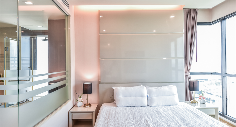 Wohnung zum Kauf mit 2 Zimmer in Sathon, Bangkok