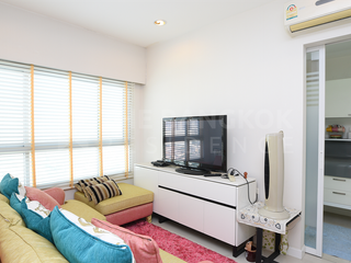 Condo en venta de 2 habitaciones en Khlong San, Bangkok