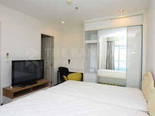 Condo en venta de 2 habitaciones en Khlong San, Bangkok
