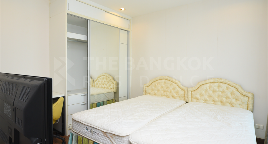 For sale 2 bedrooms condo in Khlong San, Bangkok