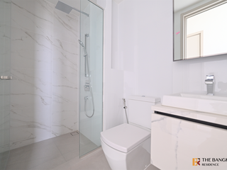 Продажа 1 кровать кондо в Пхра Кханонг, Бангкок