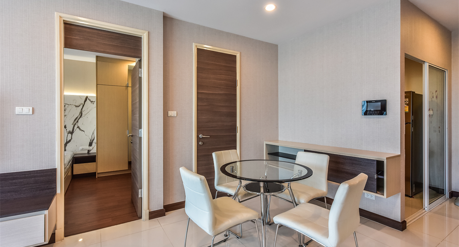 Wohnung zum Kauf mit 2 Zimmer in Yan Nawa, Bangkok