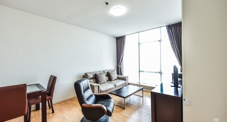 For sale 1 bed condo in Sathon, Bangkok