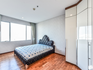 Продажа 1 кровать кондо в Кхлонг Сан, Бангкок
