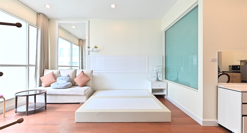 Wohnung zum Kauf mit 1 Zimmer in Pathum Wan, Bangkok