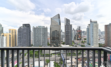 Condo en venta de 2 habitaciones en Watthana, Bangkok