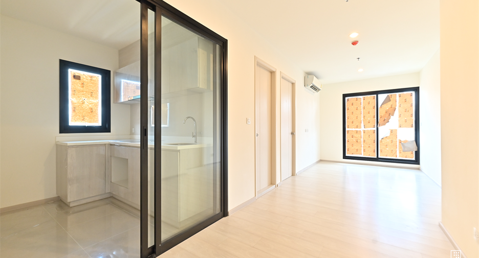 À vendre 2 chambres condo à Watthana, Bangkok