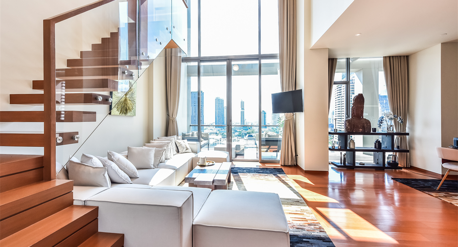 À vendre 1 chambre condo à Sathon, Bangkok