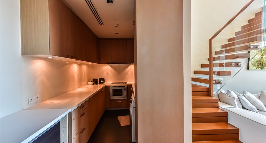 À vendre 1 chambre condo à Sathon, Bangkok