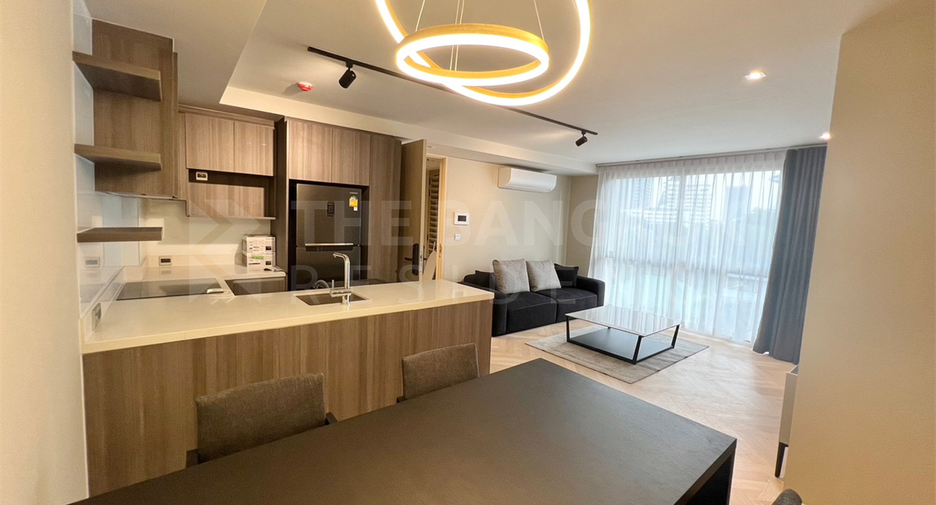 For sale 2 ベッドルーム condo in Watthana, Bangkok