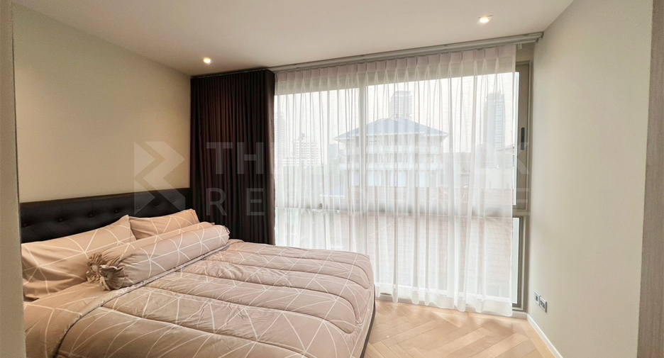 For sale 2 ベッドルーム condo in Watthana, Bangkok
