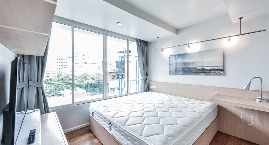 For sale 1 Beds condo in Sathon, Bangkok