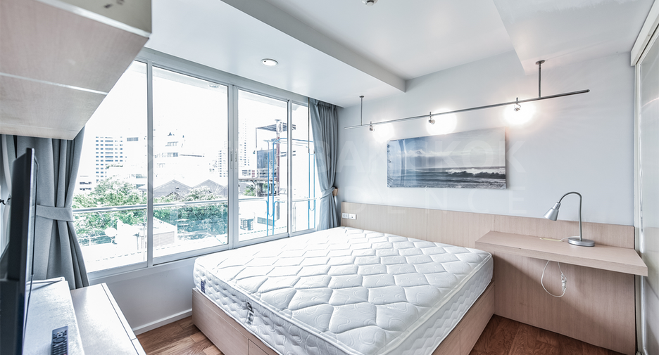 For sale 1 Beds condo in Sathon, Bangkok