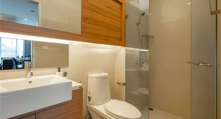 À vendre 2 chambres condo à Khlong Toei, Bangkok