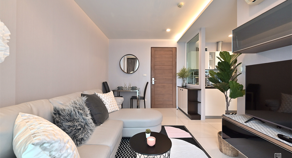 For sale 1 bed condo in Watthana, Bangkok