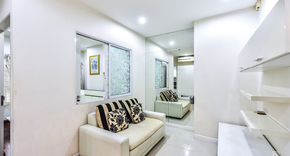 For sale 1 bed condo in Khlong San, Bangkok
