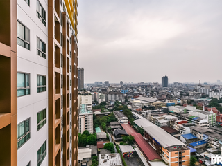 À vendre 1 chambre condo à Khlong San, Bangkok
