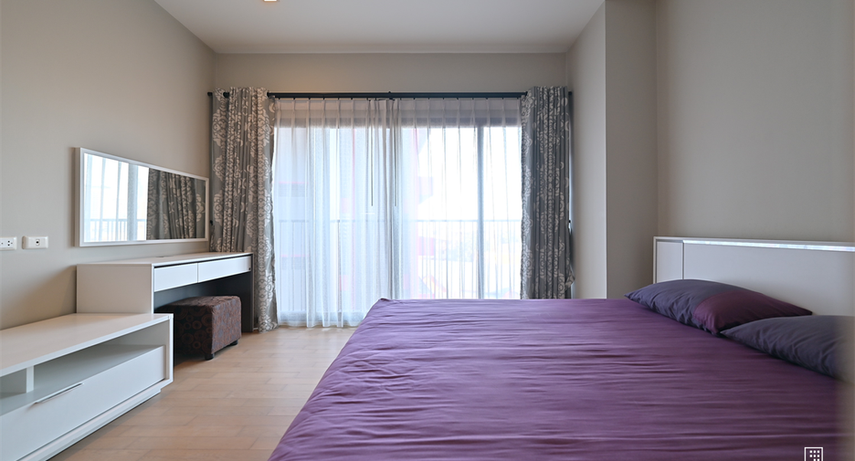For sale 1 Beds condo in Khlong Toei, Bangkok