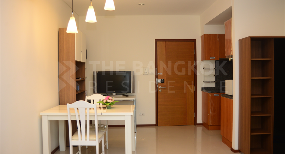 For sale 1 bed condo in Khlong San, Bangkok