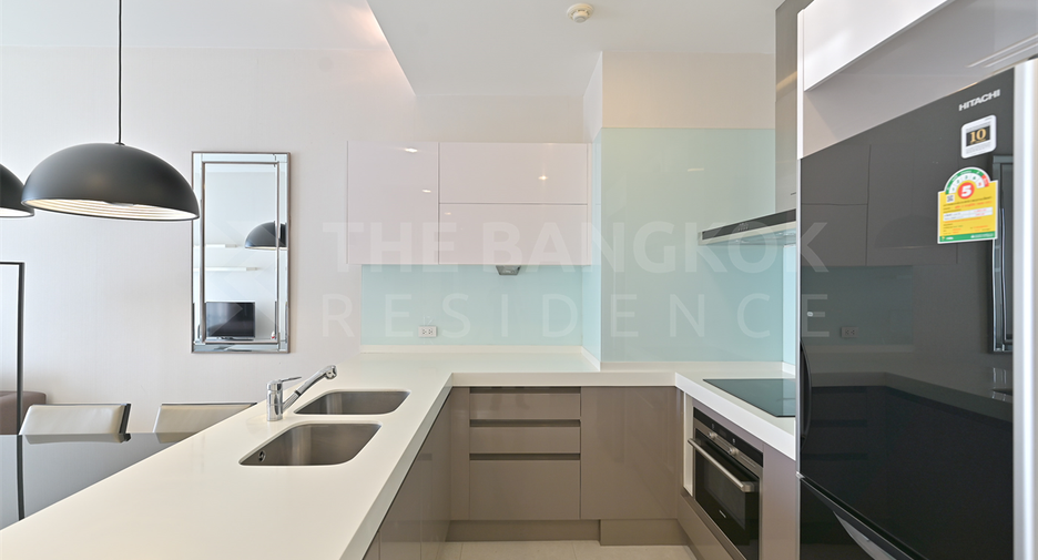 For sale 2 bedrooms condo in Pathum Wan, Bangkok