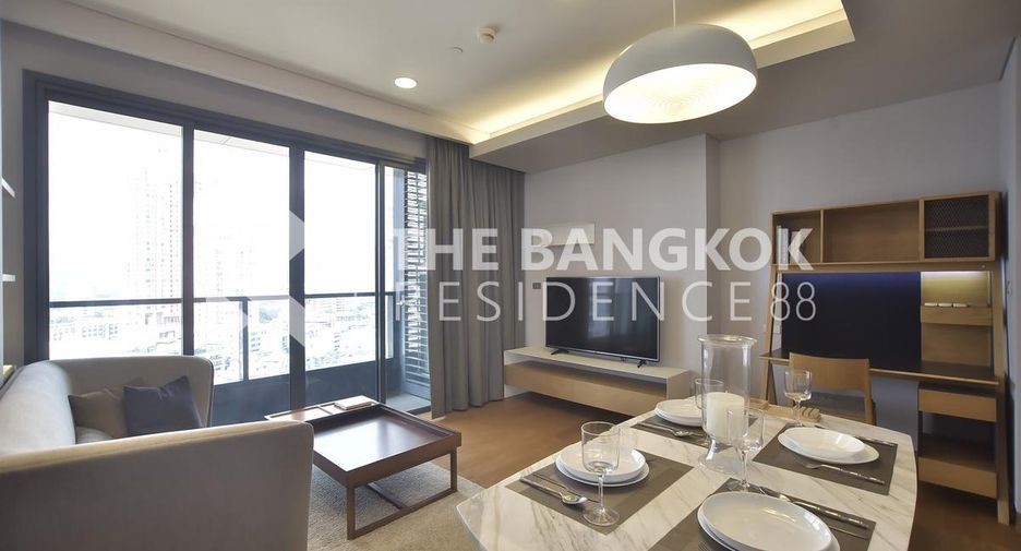 For sale 2 bedrooms condo in Khlong Toei, Bangkok