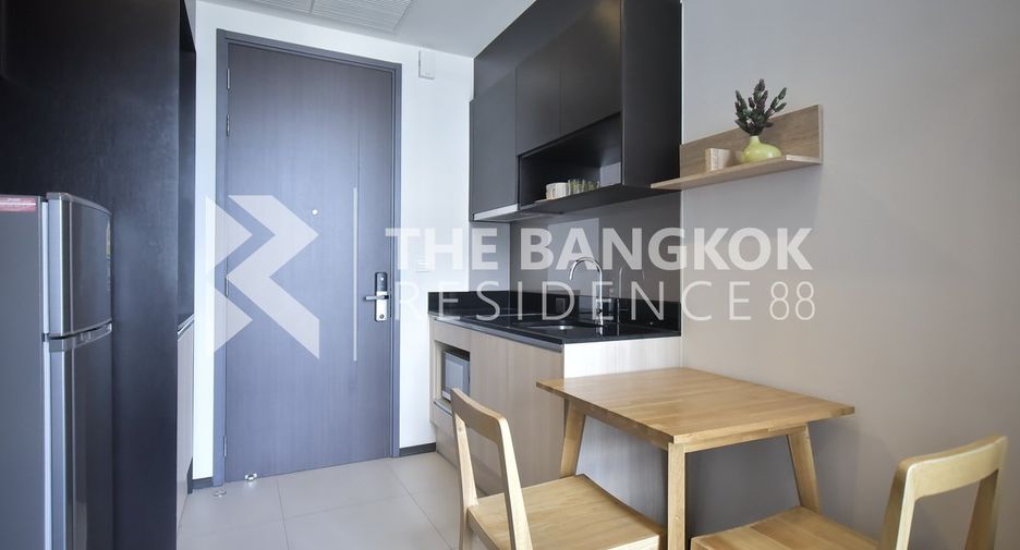 Wohnung zum Kauf mit 1 Zimmer in Khlong Toei, Bangkok